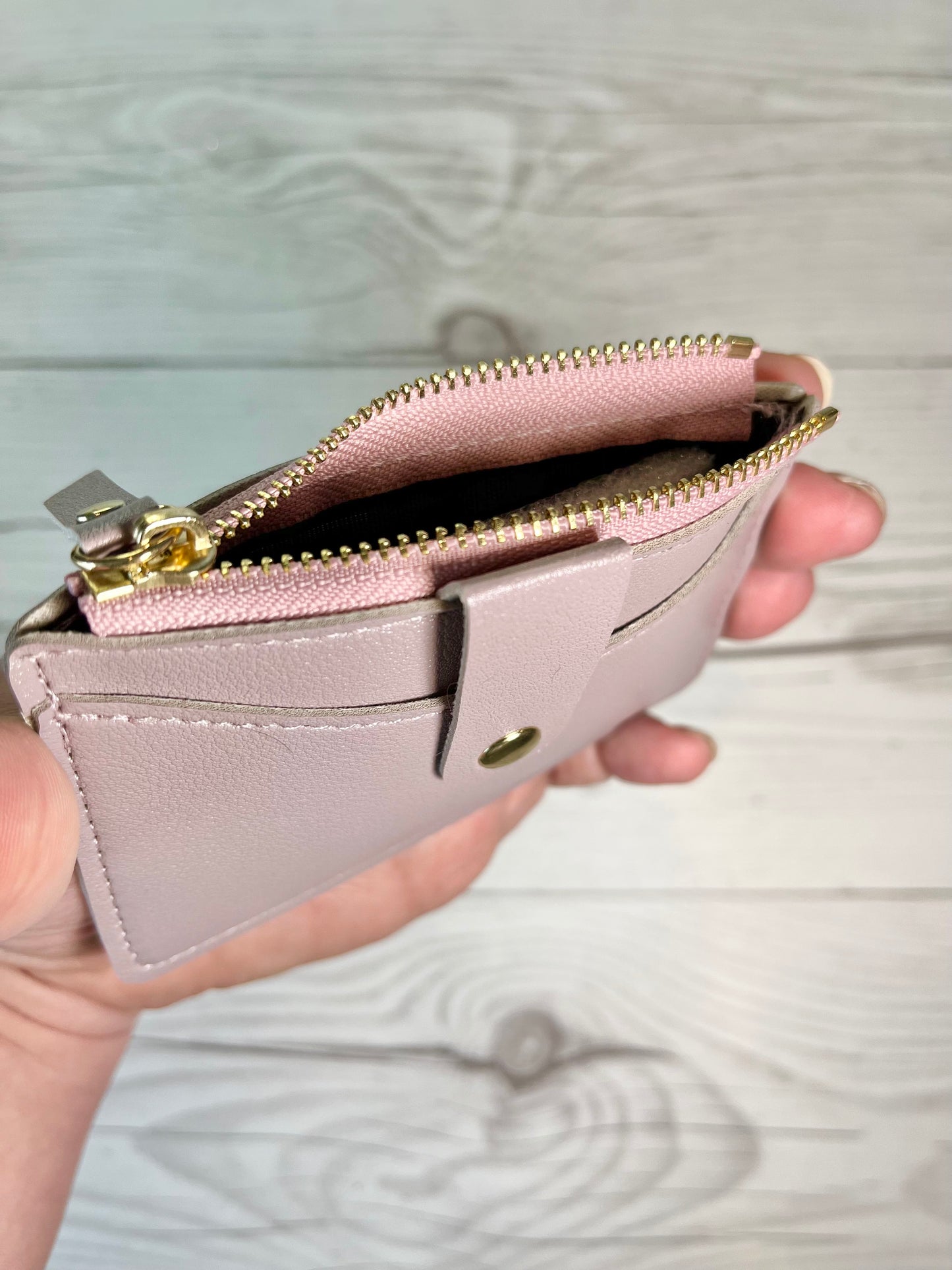 Lavendar Wallet